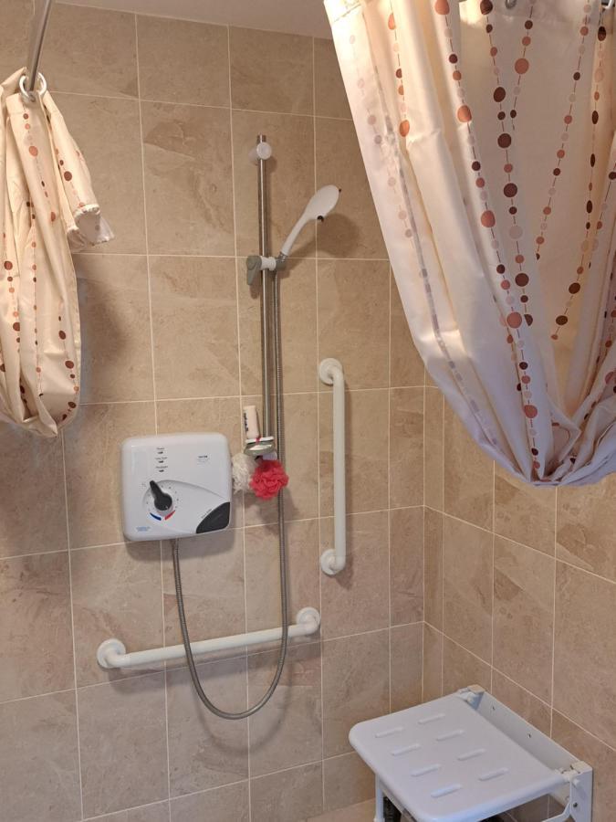 King Size Bed, Private Parking, Centrally Located Kilkenny Extérieur photo